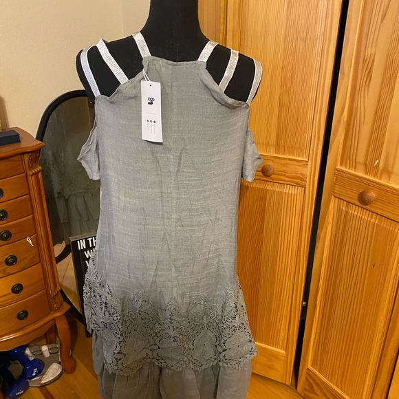 Cute Summer Party Dress - Picture 3 of 8